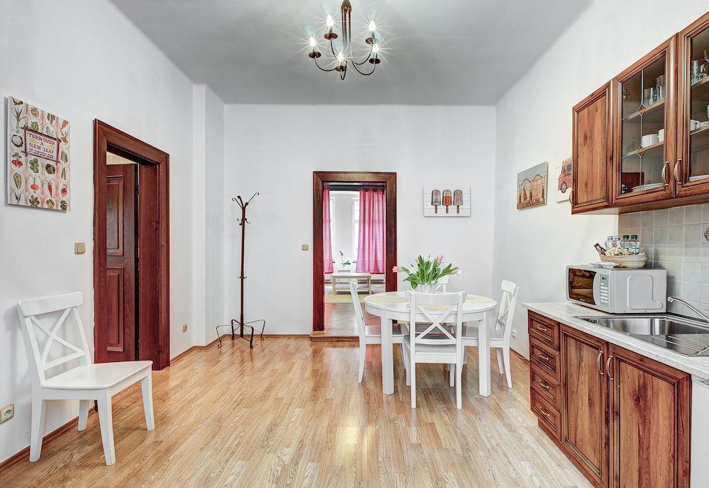 Abc Suites Praha Bagian luar foto