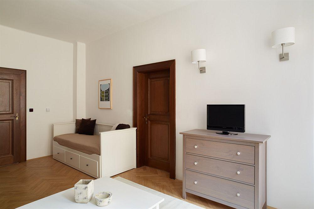 Abc Suites Praha Bagian luar foto