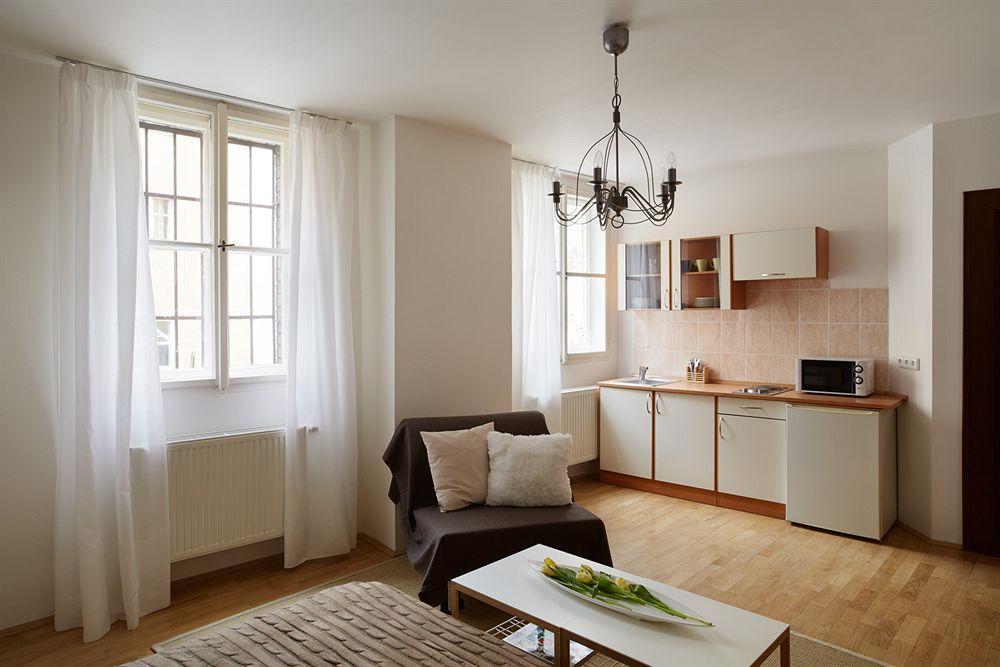 Abc Suites Praha Bagian luar foto