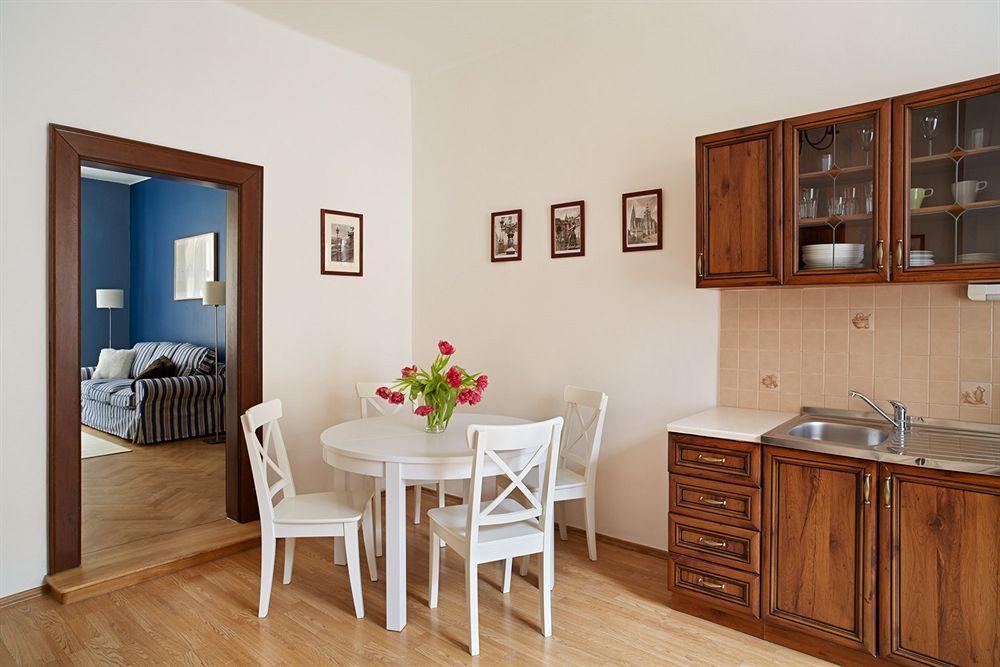 Abc Suites Praha Bagian luar foto