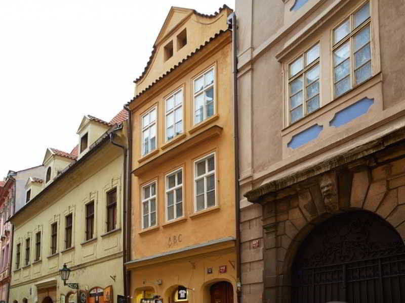 Abc Suites Praha Bagian luar foto