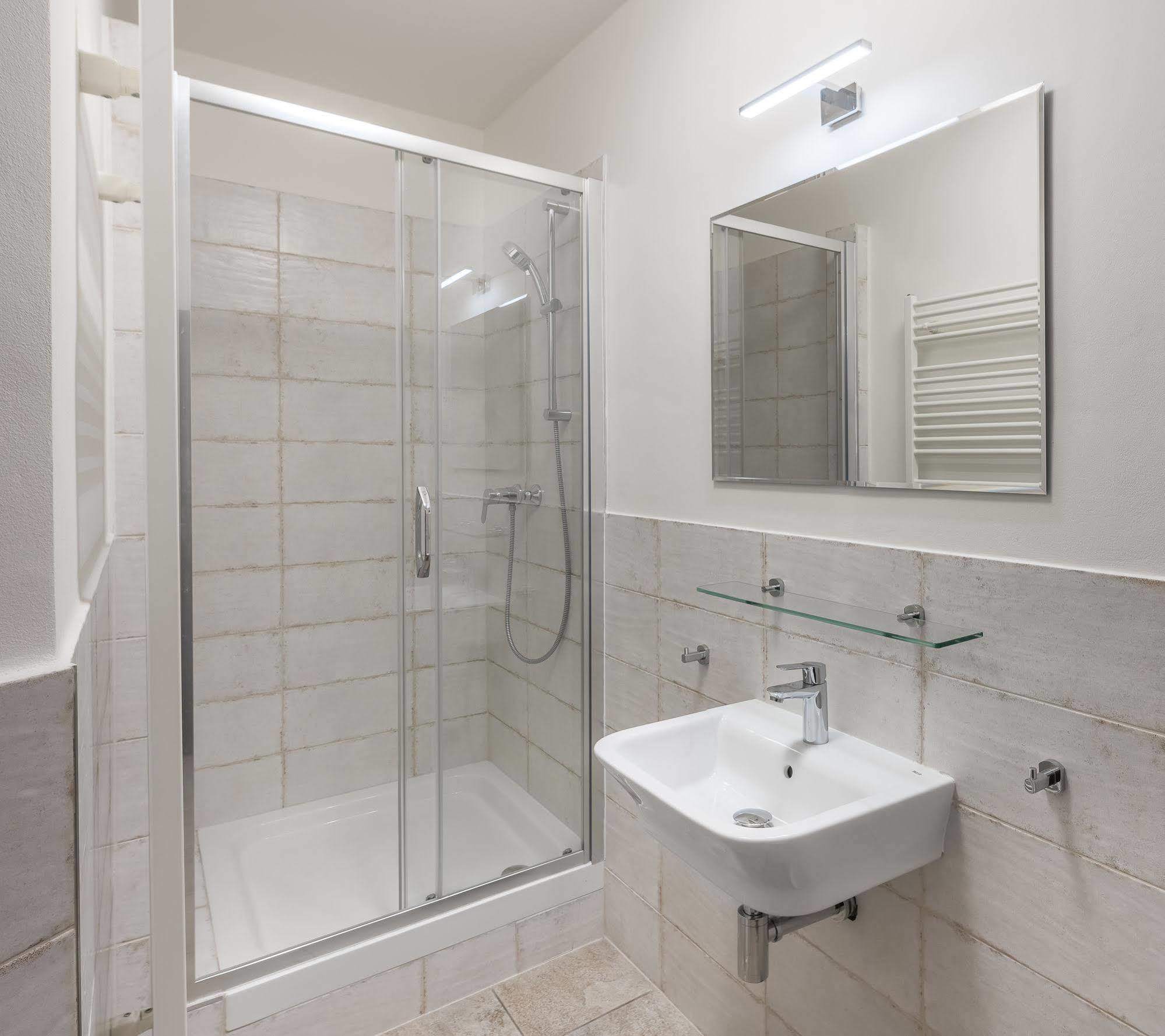 Abc Suites Praha Bagian luar foto