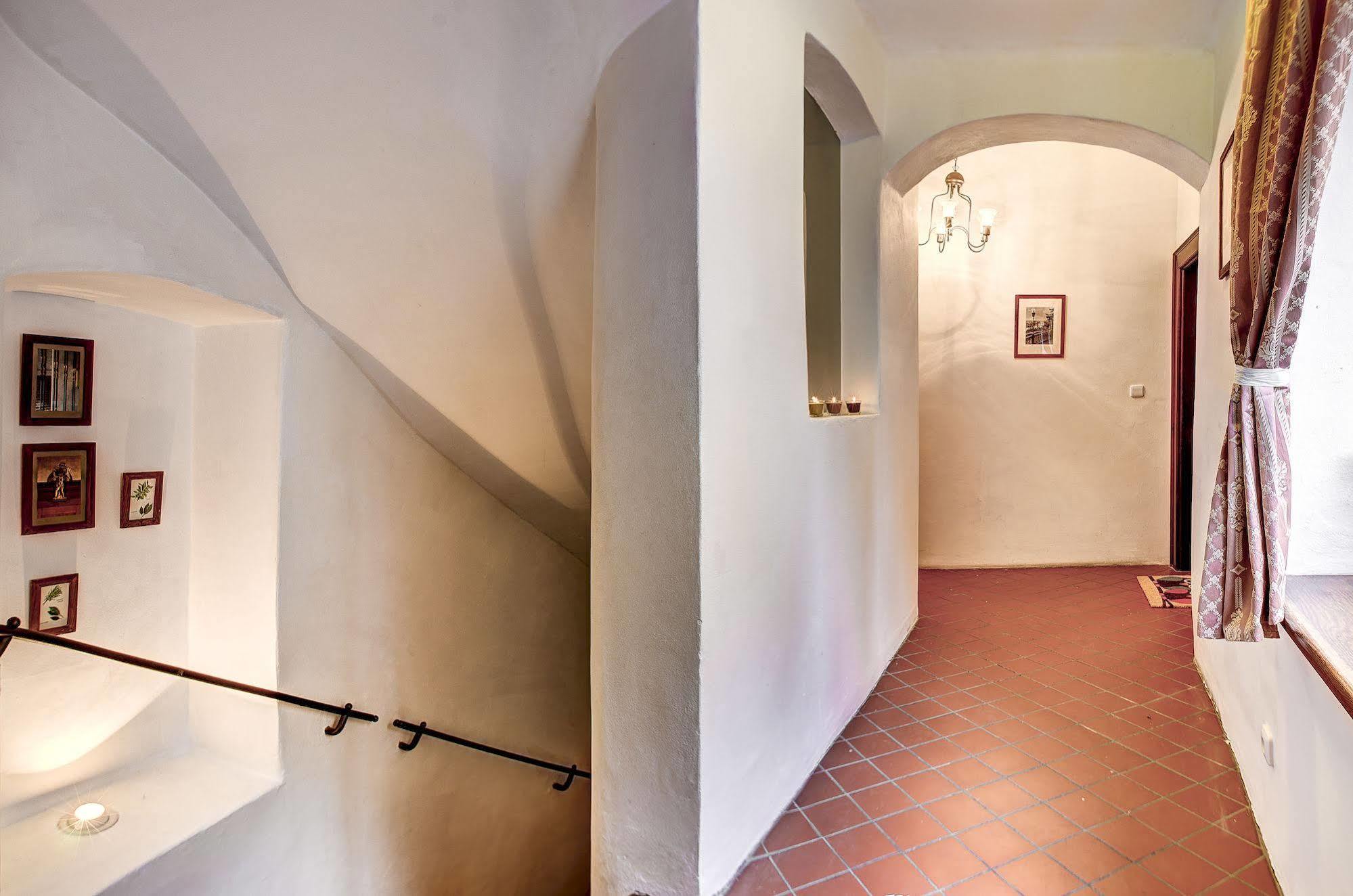 Abc Suites Praha Bagian luar foto